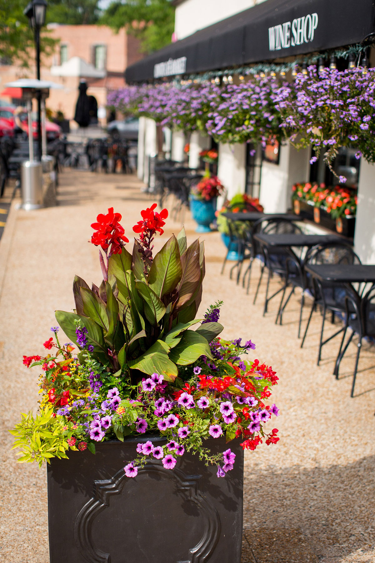 Interior Patio | Convito Cafe & Market